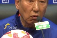 依木蘭能上場嗎？崔康熙回應不給年輕人機會：常被抽調(diào)，我也很難