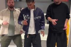 亞馬爾教皮克跳舞，皮克叔叔跟不上年輕人的舞步啊