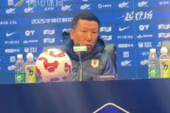 泰山隊(duì)主場(chǎng)0-3不敵成都蓉城，崔康熙回應(yīng)球隊(duì)防守問(wèn)題