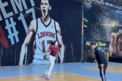 沒(méi)有什么垃圾事情是在籃球場(chǎng)待兩個(gè)小時(shí)過(guò)不去的...