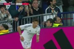 拒絕點球大戰(zhàn)！呂迪格加時賽頭球破門，皇馬總比分5-4再次領先！