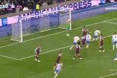 滑跪怒吼！拉什福德單刀球冷靜輕巧挑射破門！