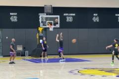 顫抖吧！克萊伯已經(jīng)參加投籃訓練 完全體湖人要來了