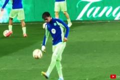 太愛他的比賽了！現(xiàn)場直拍：亞馬爾對陣馬競展現(xiàn)無與倫比的技巧！