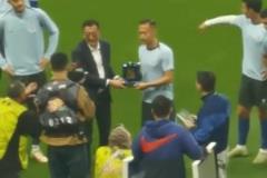 怒斥！甲亢哥翻譯李美越因多次惡意翻譯，5天掉粉14萬(wàn)多