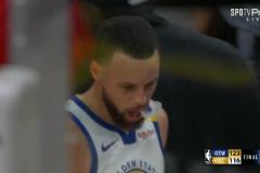 今天打得太差了！東契奇賽后低頭默默走入球員通道