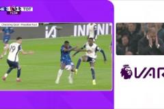 紅牌動作！薩爾斷球遠(yuǎn)射破門！VAR判定薩爾蹬踏犯規(guī)進(jìn)球取消+染黃