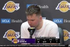 今天確實(shí)差！東契奇賽后發(fā)布會(huì)自責(zé)：我這場(chǎng)比賽的表現(xiàn)無(wú)法接受！