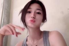 這樣的女足都是那個(gè)小伙子在談啊原來女足姐姐都這么漂亮~