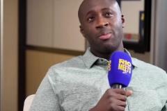 亞亞圖雷聊年輕時(shí)的梅西：傳給他就像打卡下班