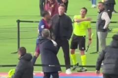 拉菲不滿判罰賽后氣憤離場，特爾斯特根勸解也被一把推開