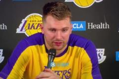 東契奇談腦后妙傳：說實話，我認為這種球是練不出來，我也不知自己是怎么做到的