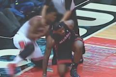 那時(shí)候巴特勒剛打出來(lái)吧！這股勁兒，真是誰(shuí)也不服啊