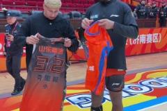 足籃夢幻聯(lián)動！克雷桑與克里斯雙向奔赴，追星成功！