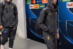 甲亢哥嚼檳榔后感覺渾身難受：為啥要叫我嘗試這個(gè)