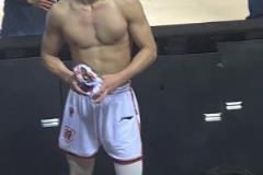 楊毅此前談林葳無緣入選國(guó)家隊(duì)：也正常，他還有很大的成長(zhǎng)空間