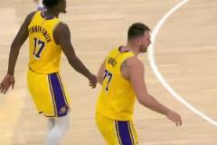 湖人連續(xù)吃T！東契奇抱怨判罰被2T驅(qū)逐彪哥貼臉怒吼也吃T