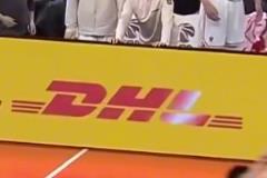 誰懂?。抗S絕殺前，徐昕還在替補席笑