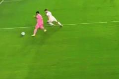 蘇牙是真的突不動了，梅老板過人還是這么絲滑