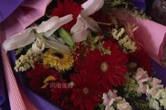 十年前曼諾執(zhí)教泰山隊，抵達(dá)中國時李霄鵬赴京接機(jī)