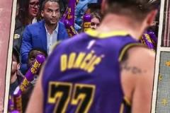 今天恩怨局！東契奇上一場(chǎng)曾上演朝著獨(dú)行俠GM怒吼的名場(chǎng)面