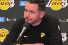 東契奇45分？雷迪克面無表情：我以為他會(huì)得50分的，我很失望