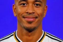 將皇馬三叉戟的臉部融合起來，會變成什么樣子呢？