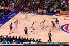 怪不得湖人眼饞！杜倫擋拆順下接CC助攻單臂滑翔劈扣！這餅東契奇也能喂?。? title=