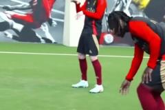 來自贊助商的任務！德布勞內的顛啤酒瓶挑戰(zhàn)！