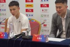 這是能說的嗎徐杰：杜指導(dǎo)賽前說了，這場球就是打架和摔跤！