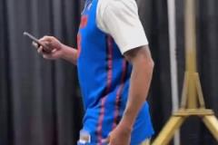 燙手的山芋啊，太陽(yáng)手握5000W年薪的非賣品，前途茫茫