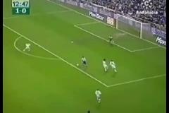 神鋒！99年哈塞爾巴因克對(duì)陣皇馬個(gè)人集錦！頂級(jí)射術(shù)毫不講理！