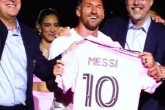 美媒：邁阿密和巴薩商討友誼賽，作為梅西正式告別巴薩的比賽