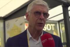 記者:你會花1.05億簽下賴斯嗎？ 教授:如果我有預(yù)算當(dāng)然愿意！