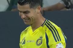 吐餅之王！杜蘭5次錯失絕對機(jī)會，C羅不斷喂餅無果無奈苦笑！