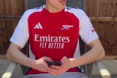 星際穿越是吧！槍迷沉醉賴斯世界波，察覺時已經(jīng)過去幾十年