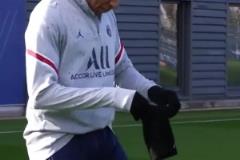 欠薪5500萬(wàn)姆巴佩律師：已上訴歐足聯(lián)，取消巴黎歐冠資格