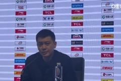 楊鳴：對(duì)隊(duì)員有信心！系列賽第一場(chǎng)，即便輸了，我們也能翻過(guò)來(lái)！