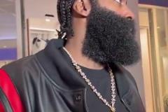 陣前再亮舊時(shí)劍！哈登連續(xù)投進(jìn)兩記致命三分，殺人不眨眼啊！