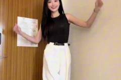 孟超曬自拍：常規(guī)賽正式收官啦，咱們季后賽見啦！