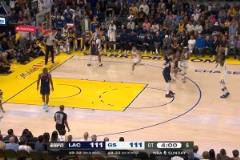 庫里是累了嗎？加時賽關(guān)鍵時刻，庫里一個上籃不進(jìn)+一個失誤！