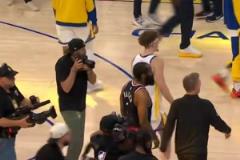 王嘉琦賽后：你們期待的是NBA春晚 但快船說不 拿到直通名額