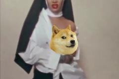 尺度不?。≌材匪剐∶悦美俟茸钚码s志封面被批丑化修女