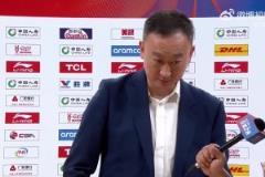 劉維偉賽后采訪：調(diào)整狀態(tài)享受比賽 想跟球迷說會(huì)帶回青島！