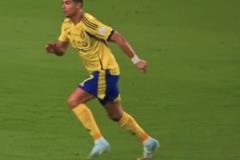 他真的太拼了！傷停補(bǔ)時第12分鐘，C羅搶斷后還在咬牙沖刺