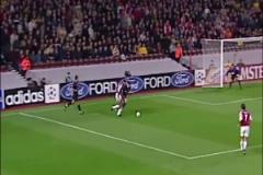 海布里之王！亨利的技術(shù)和身體也同樣是一流！