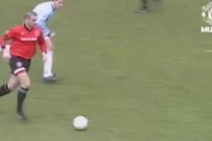 出膛炮彈！吉格斯在96年曼市德比中爆射近角得分