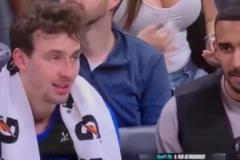 論球場(chǎng)視野，還得看小瓦格納……誒~剛剛小瓦說(shuō)的什么來(lái)著