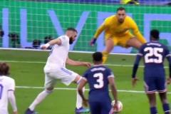 伯納烏奇跡！2022年本澤馬連入3球戴帽！皇馬3-2大逆轉淘汰巴黎！