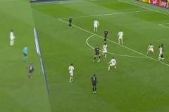 歐冠官推發(fā)問：薩卡和凱恩，誰是今晚最佳進(jìn)球？